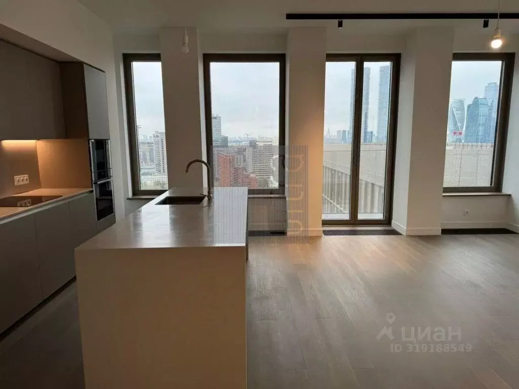 5-к кв. Москва ул. Костикова, 4к5 (194.0 м) - Фото 1