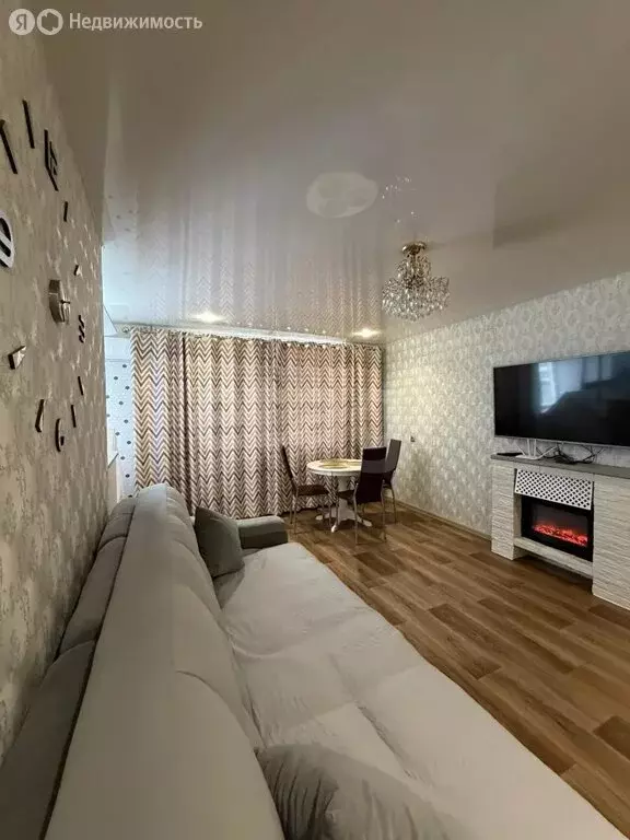 3-комнатная квартира: Чернушка, Красноармейская улица, 102А (62.3 м) - Фото 2