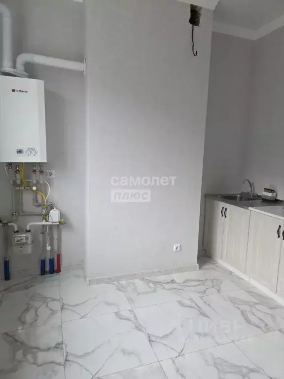 2-к кв. Кабардино-Балкария, Нальчик ул. Солнечная, 8к1 (53.0 м) - Фото 2