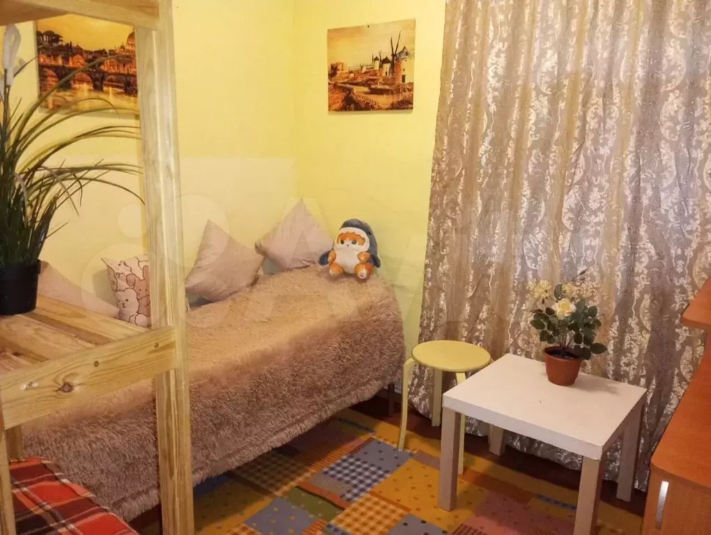 Комната 14 м в 3-к., 1/2 эт. - Фото 1
