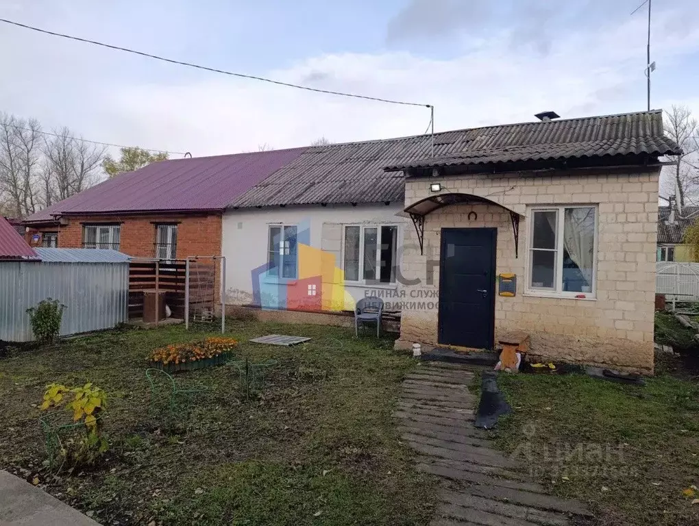 Дом в Тульская область, Щекинский район, Огаревское с/пос, Огаревка ... - Фото 1