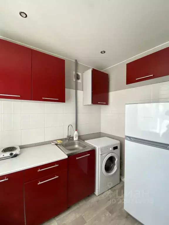 1-к кв. Кировская область, Киров ул. Азина, 49 (36.0 м) - Фото 2