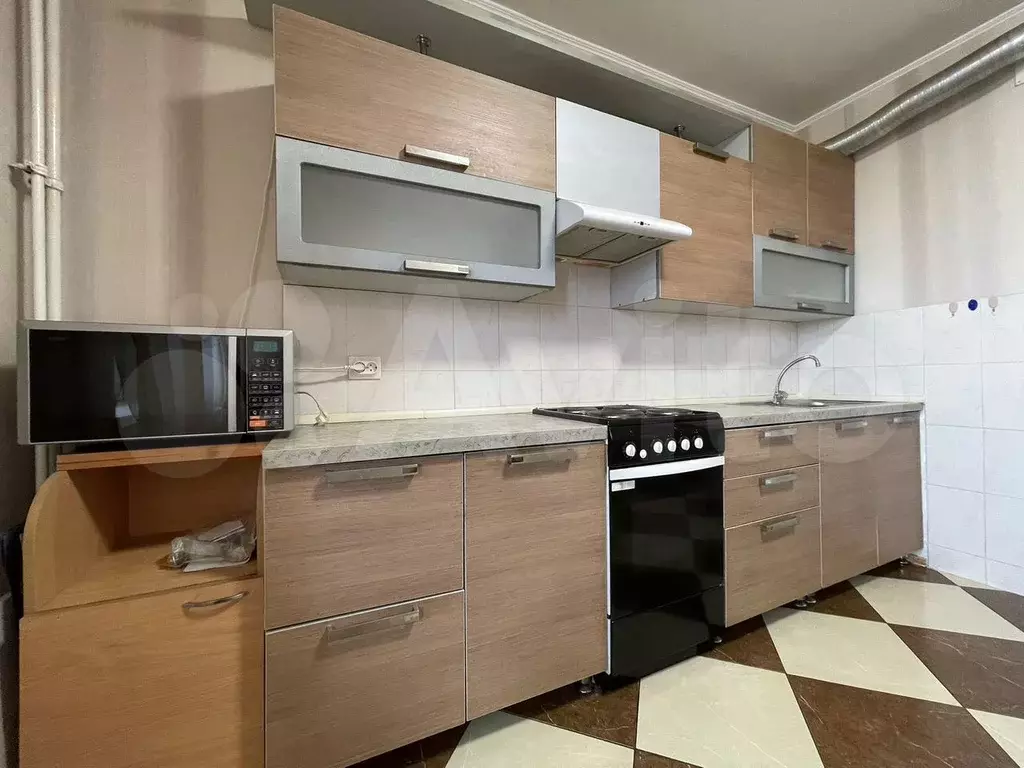 2-к. квартира, 65 м, 13/18 эт. - Фото 0