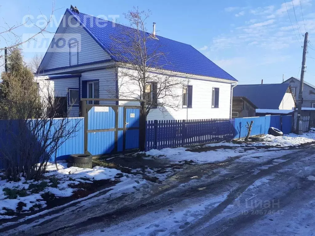 Дом в Алтайский край, Бийск ул. Мало-Угреневская (158 м) - Фото 0