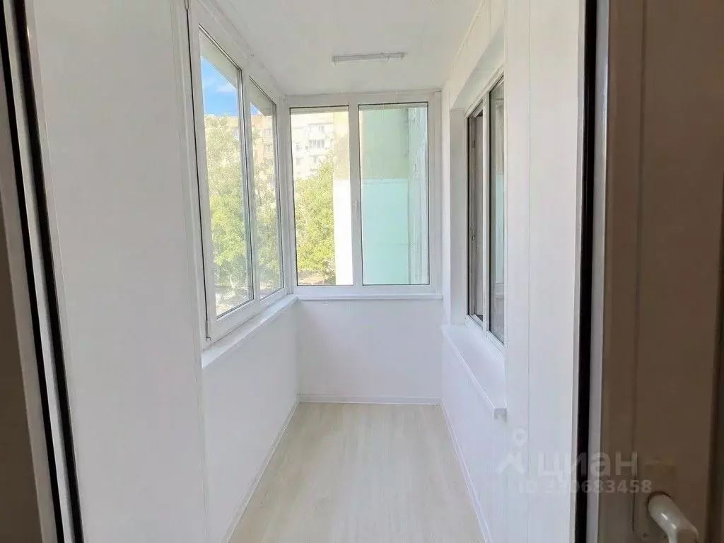 3-к кв. Крым, Симферополь ул. Маршала Жукова, 29 (64.0 м) - Фото 2
