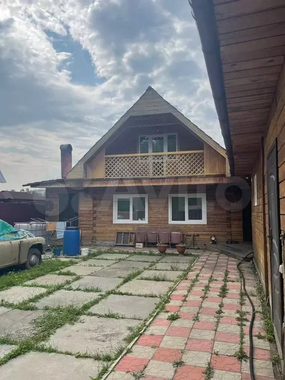 Дом 100 м на участке 10 сот. - Фото 0