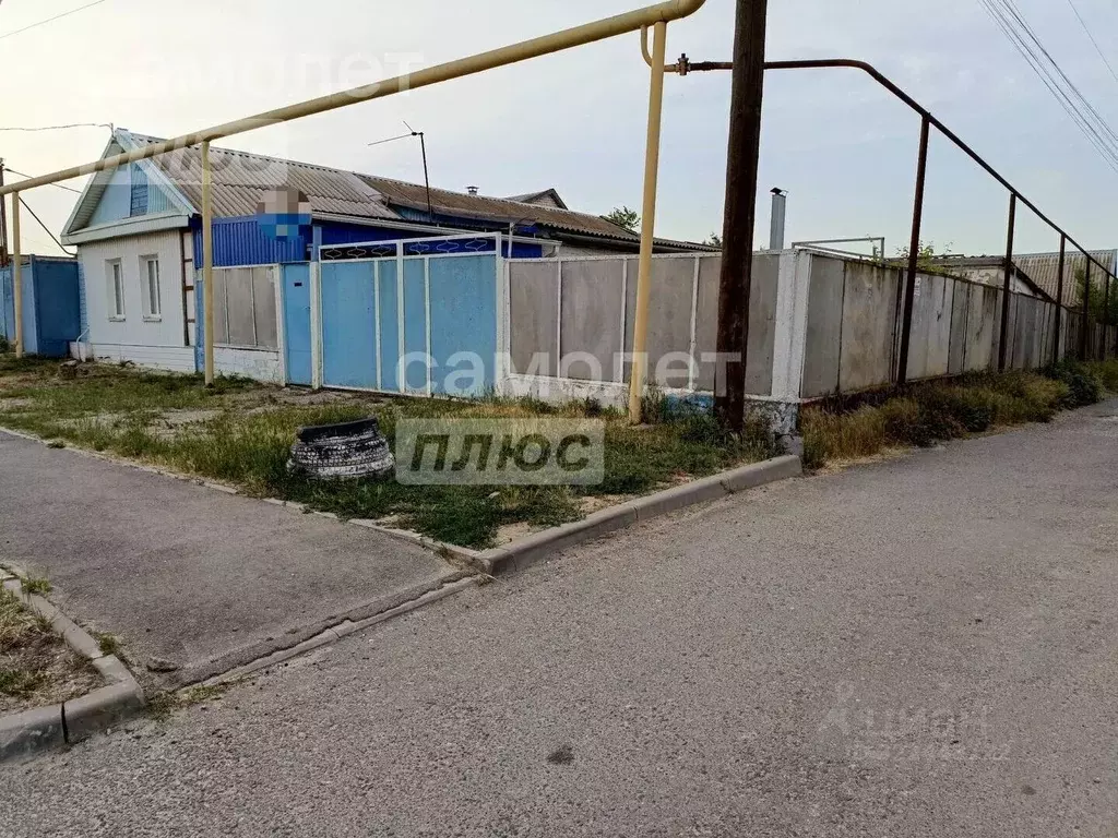 Дом в Калмыкия, Элиста Демьяновская ул. (119 м) - Фото 1