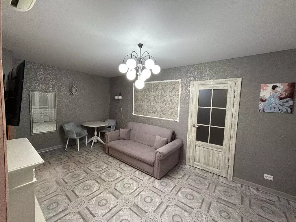 2-к кв. Челябинская область, Челябинск Отечественная ул., 15 (43.6 м) - Фото 1