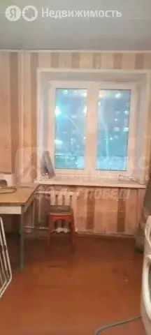 1-комнатная квартира: Тюмень, улица Мельникайте, 48 (27.4 м) - Фото 1