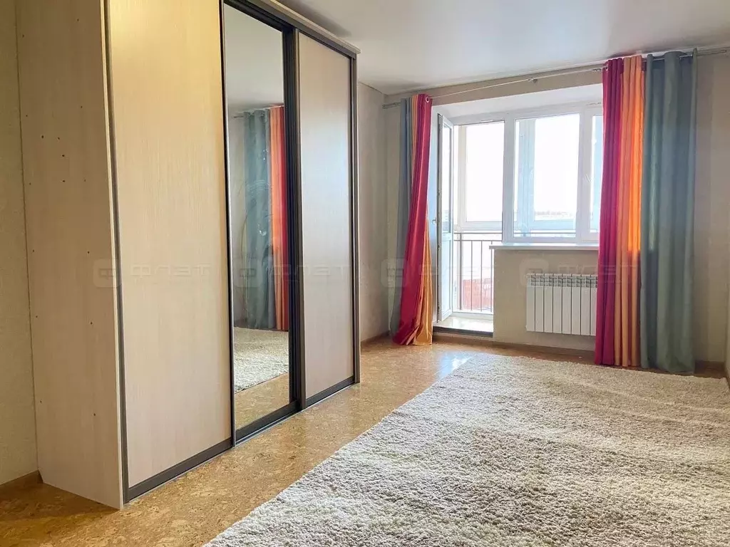 2-к кв. Татарстан, Казань ул. Хусаина Мавлютова, 35А (64.0 м) - Фото 0