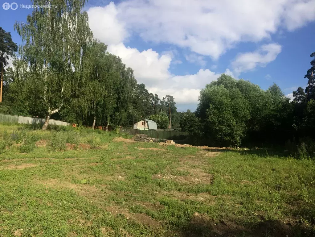 Участок в посёлок городского типа Ильинский, Ленинская улица (22 м) - Фото 2