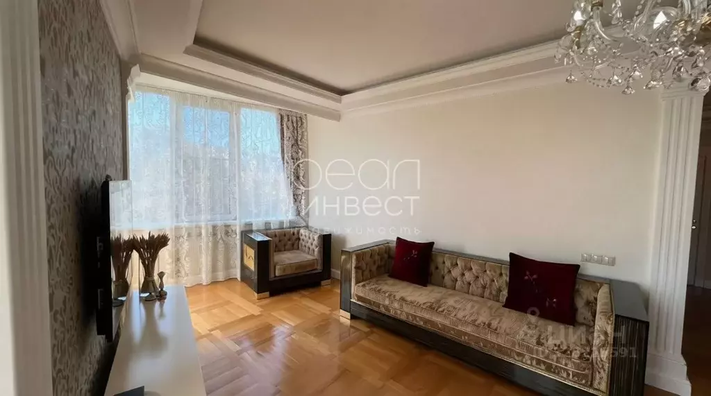 3-к кв. Краснодарский край, Сочи Центральный мкр, ул. Юных Ленинцев, ... - Фото 2