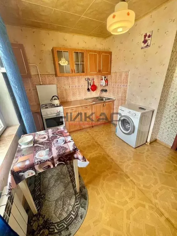 1-к. квартира, 39 м, 1/9 эт. - Фото 0