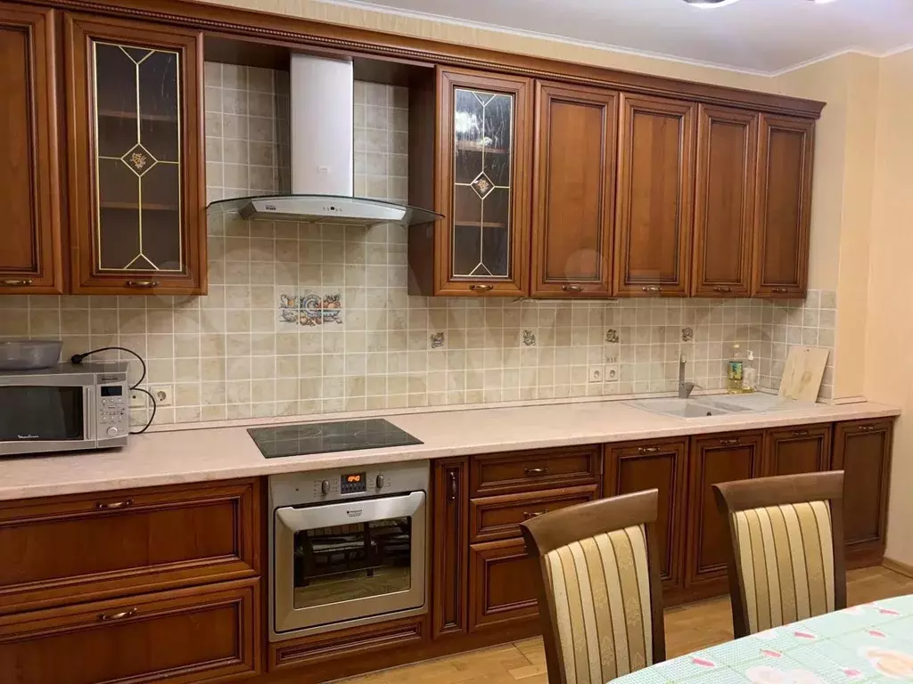 2-к. квартира, 84 м, 3/9 эт. - Фото 0