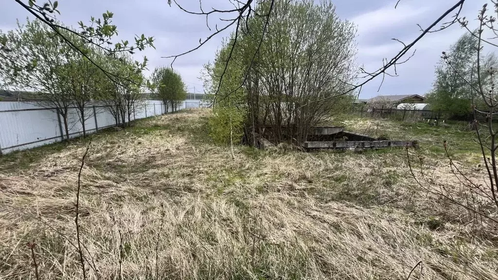 Участок в Калужская область, Жуковский муниципальный округ, Высокиничи ... - Фото 2