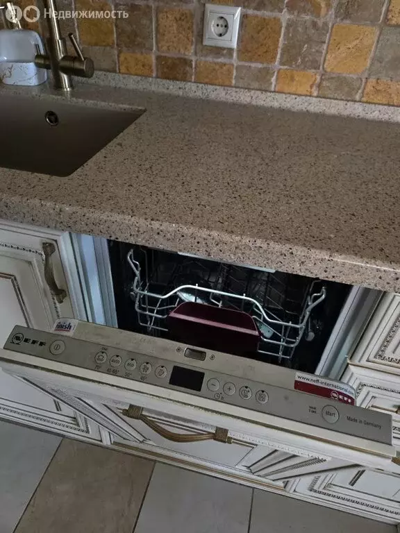 3-комнатная квартира: Омск, бульвар М.М. Кузьмина, 7 (101.1 м) - Фото 1