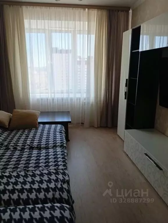 2-к кв. Красноярский край, Красноярск Линейная ул., 122 (55.0 м) - Фото 1