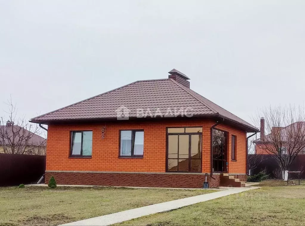 Дом в Белгородская область, Белгородский район, Никольское с/пос, с. ... - Фото 0