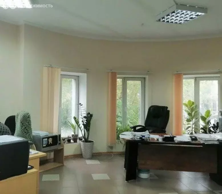 Помещение свободного назначения (225 м) - Фото 2