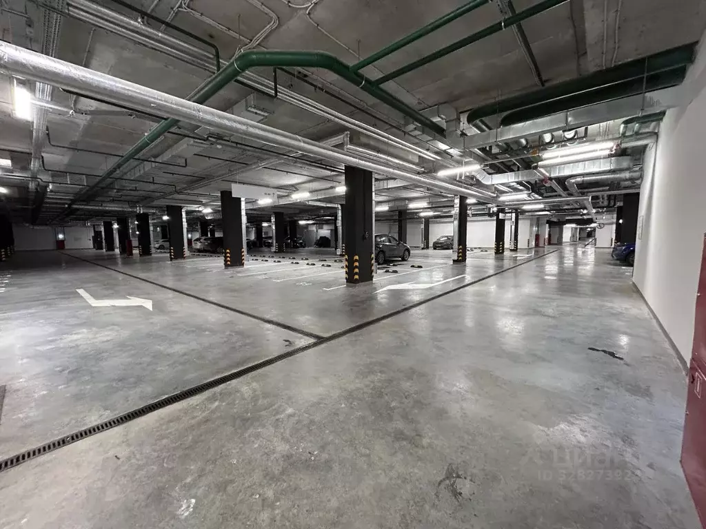 Гараж в Московская область, Красногорск Опалиха мкр, аллея Золотая, 1 ... - Фото 1