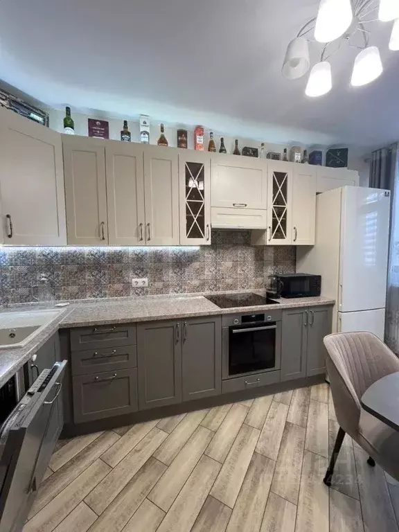 2-к кв. Ставропольский край, Ставрополь Чапаевский проезд, 57 (62.0 м) - Фото 0