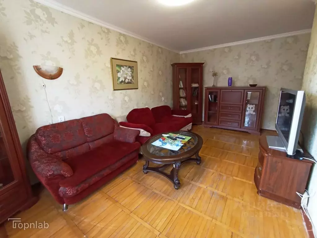 2-к кв. Московская область, Серпухов ул. Полянка, 18 (45.0 м) - Фото 2