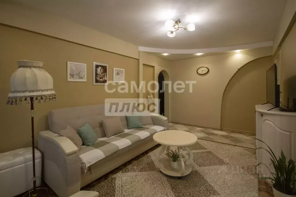 3-к кв. Ульяновская область, Ульяновск ул. Варейкиса, 39 (58.6 м) - Фото 1