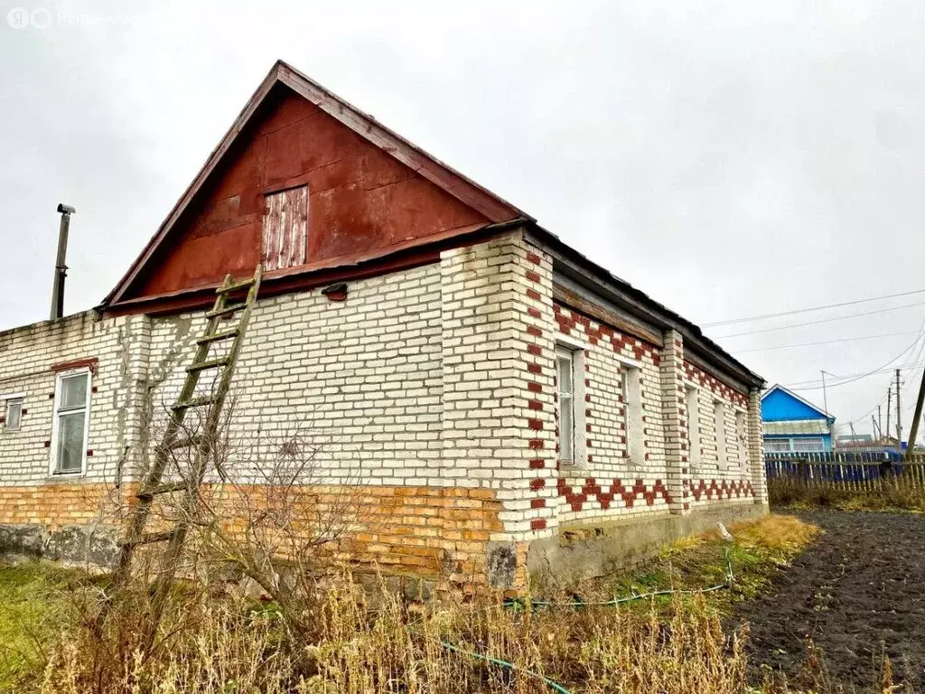 Дом в Пензенская область, посёлок городского типа Шемышейка (75 м) - Фото 1