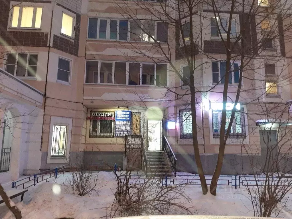 Помещение свободного назначения в Московская область, Чехов Губернский ... - Фото 0