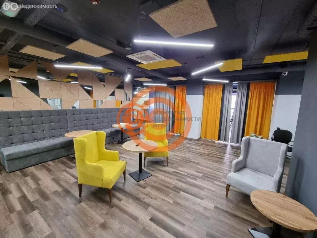 Офис (556 м) - Фото 1