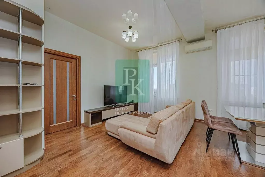 2-к кв. Севастополь ул. Щитовая, 8 (70.0 м) - Фото 0