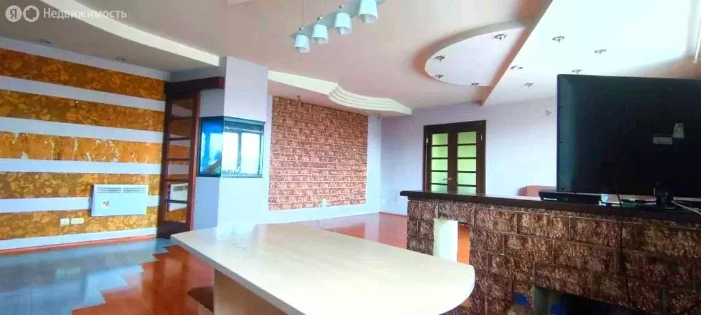 2-комнатная квартира: Абакан, улица Пушкина, 115 (74 м) - Фото 2