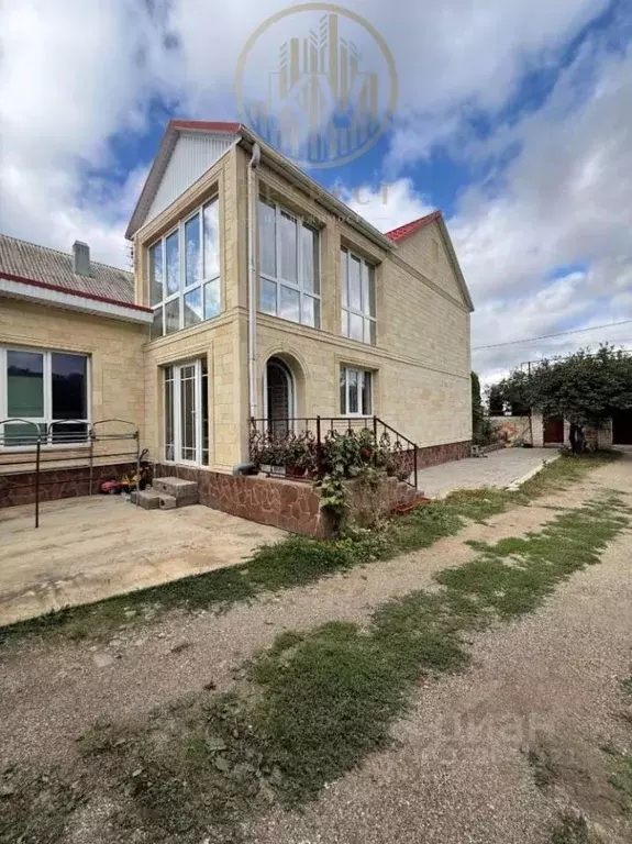 Дом в Ставропольский край, Минераловодский муниципальный округ, пос. ... - Фото 1