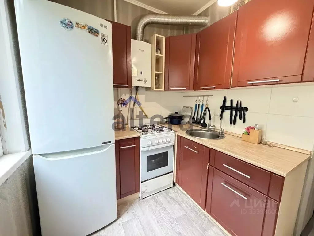 1-к кв. Татарстан, Казань ул. Братьев Касимовых, 10 (33.4 м) - Фото 1