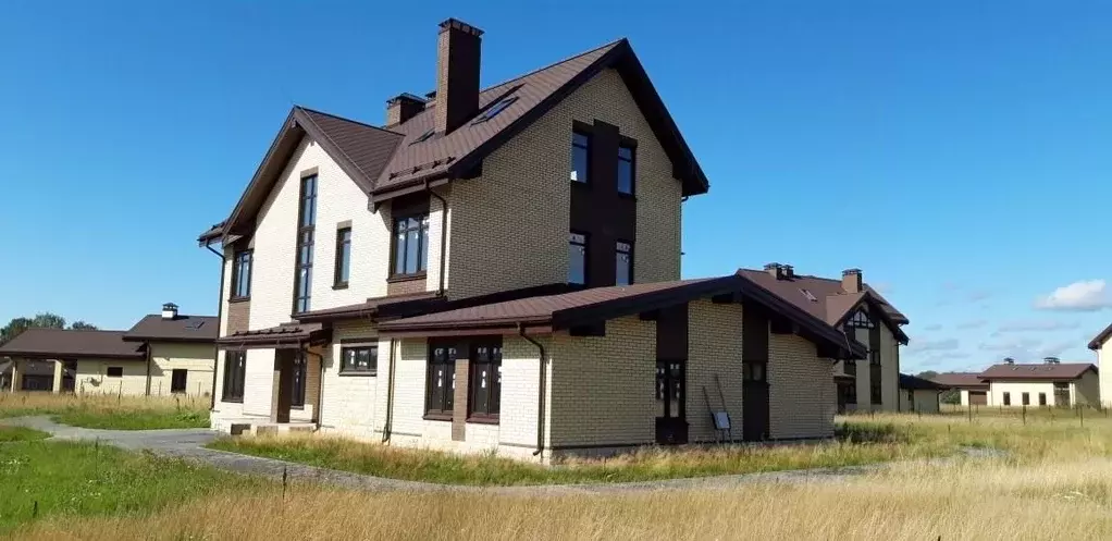 Дом в Ленинградская область, Выборгский район, Первомайское с/пос, ... - Фото 1