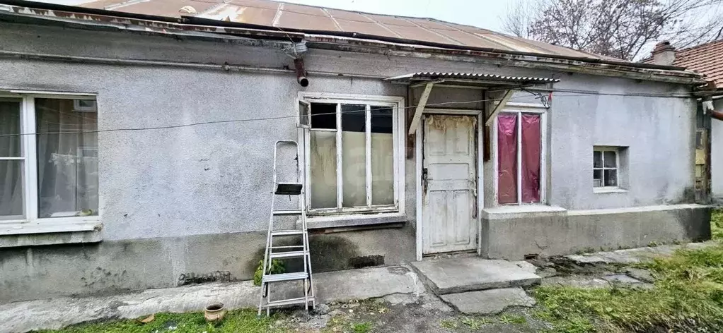 6-к кв. Северная Осетия, Владикавказ ул. Кирова, 27 (80.0 м) - Фото 1