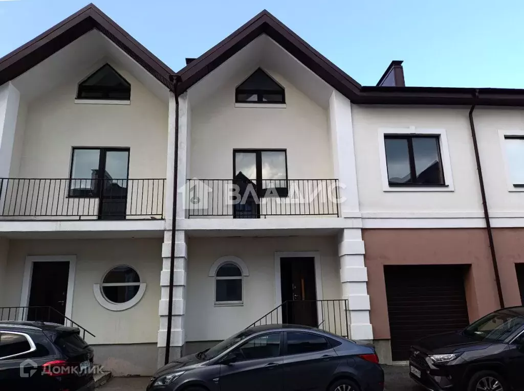 Продаётся 3-к квартира, 253.6 м - Фото 0