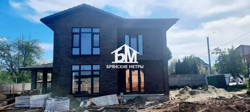 Дом в Брянская область, Брянск Бежицкая ул. (150 м) - Фото 1