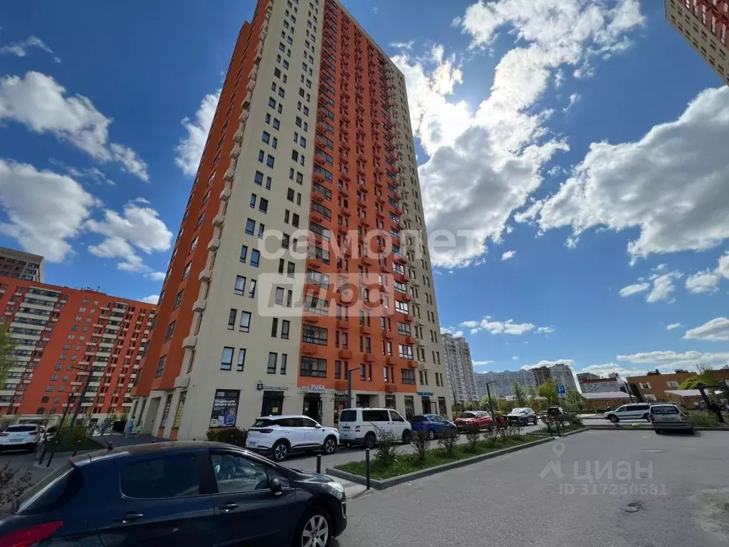 Студия Калужская область, Калуга ул. 65 лет Победы, 6 (24.0 м) - Фото 0