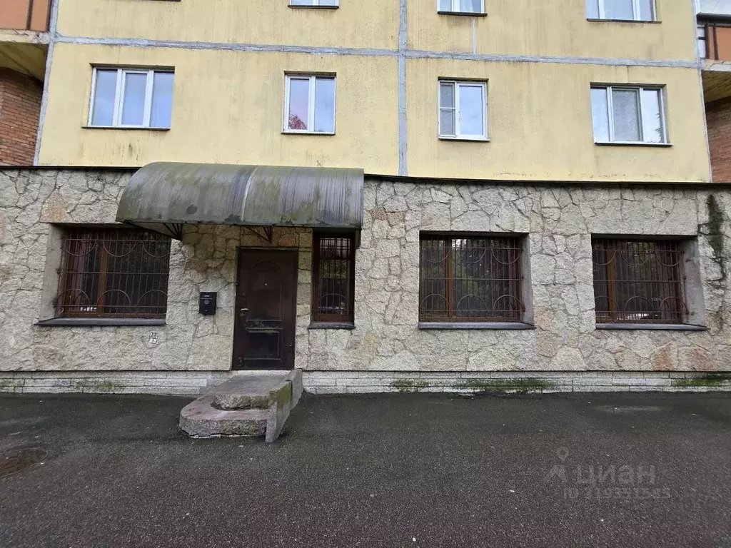 Помещение свободного назначения в Санкт-Петербург ул. Дудко, 18 (215 ... - Фото 1