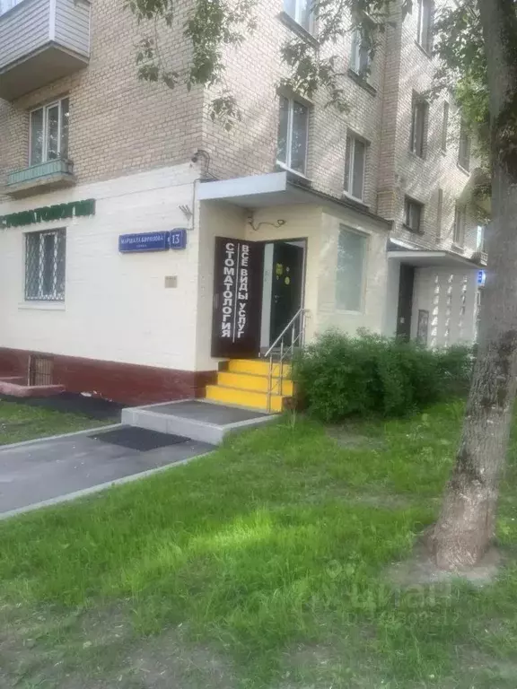 Помещение свободного назначения в Москва ул. Маршала Бирюзова, 13 (40 ... - Фото 1