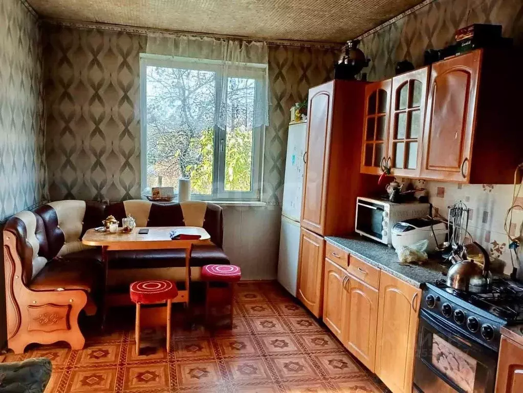 Дом в Псковская область, Опочецкий муниципальный округ, д. Молоково  ... - Фото 1