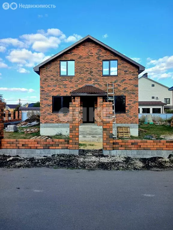 Дом в Хрущёвка, Клубная улица, 8 (150 м) - Фото 1