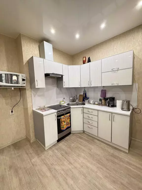 3-к. квартира, 84 м, 6/9 эт. - Фото 0