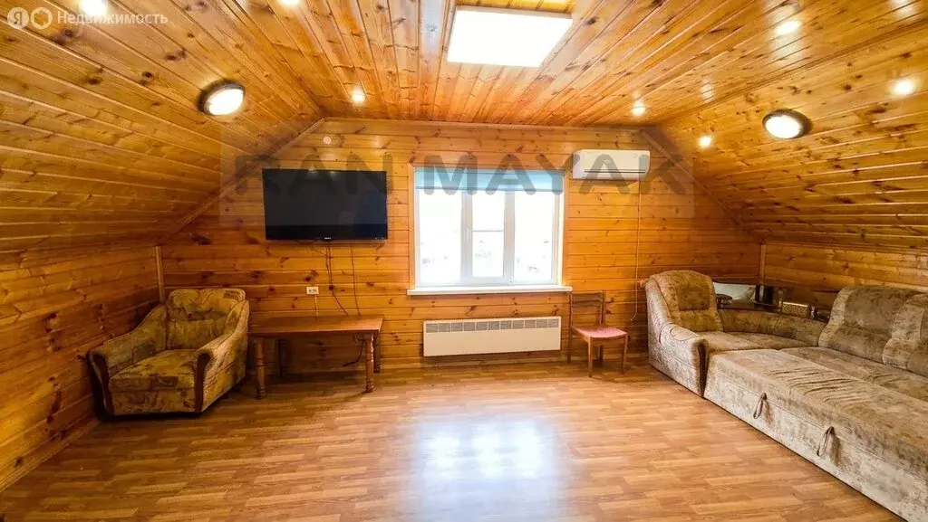 Дом в посёлок Каменномостский, улица Дружбы, 2В (144.1 м) - Фото 1