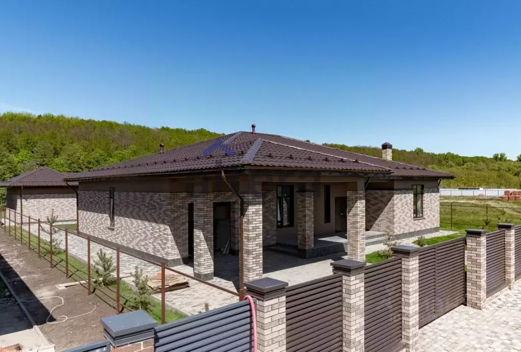 Коттедж в Татарстан, Лаишевский район, Егорьевское с/пос, с. Бима ул. ... - Фото 1