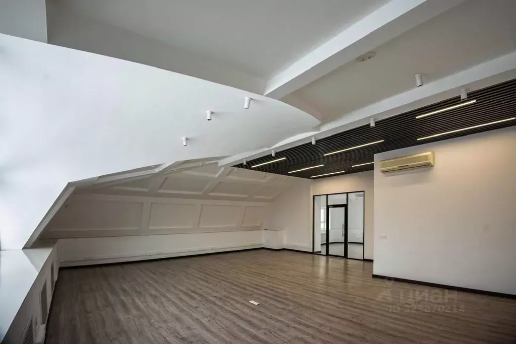 Офис в Санкт-Петербург наб. Реки Фонтанки, 172 (330 м) - Фото 2