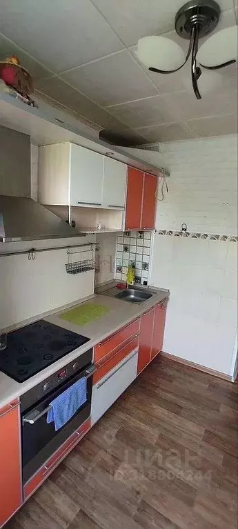 3-к кв. Новосибирская область, Новосибирск ул. Чехова, 273 (60.0 м) - Фото 0