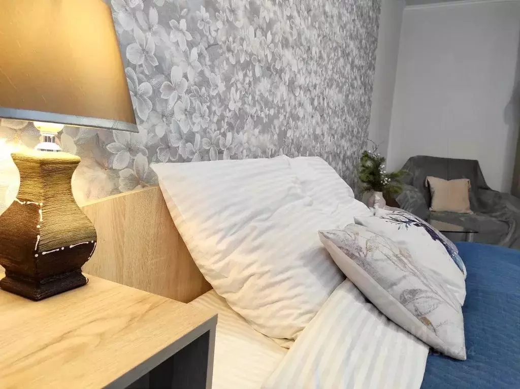 1-к кв. Самарская область, Тольятти 16-й кв-л, бул. Цветной, 5 (33.0 ... - Фото 2