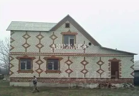 Дом в Белгородская область, Старооскольский городской округ, с. ... - Фото 1